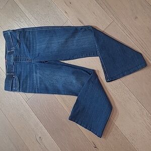 EUC SPANX Pull On Flare Jeans Women's sz L Mid Rise Short/Crop Shapewear Jeans